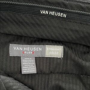 Van Heusen Flex Straight Pants in Black 44x32